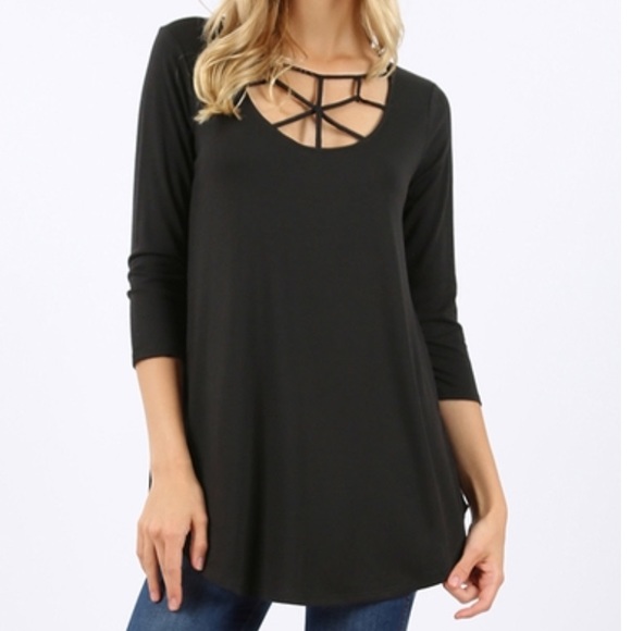 Zenana Outfitters Tops - 🆕 Zenana Plus Size Tunic Top Black Tee Web 1X 2X